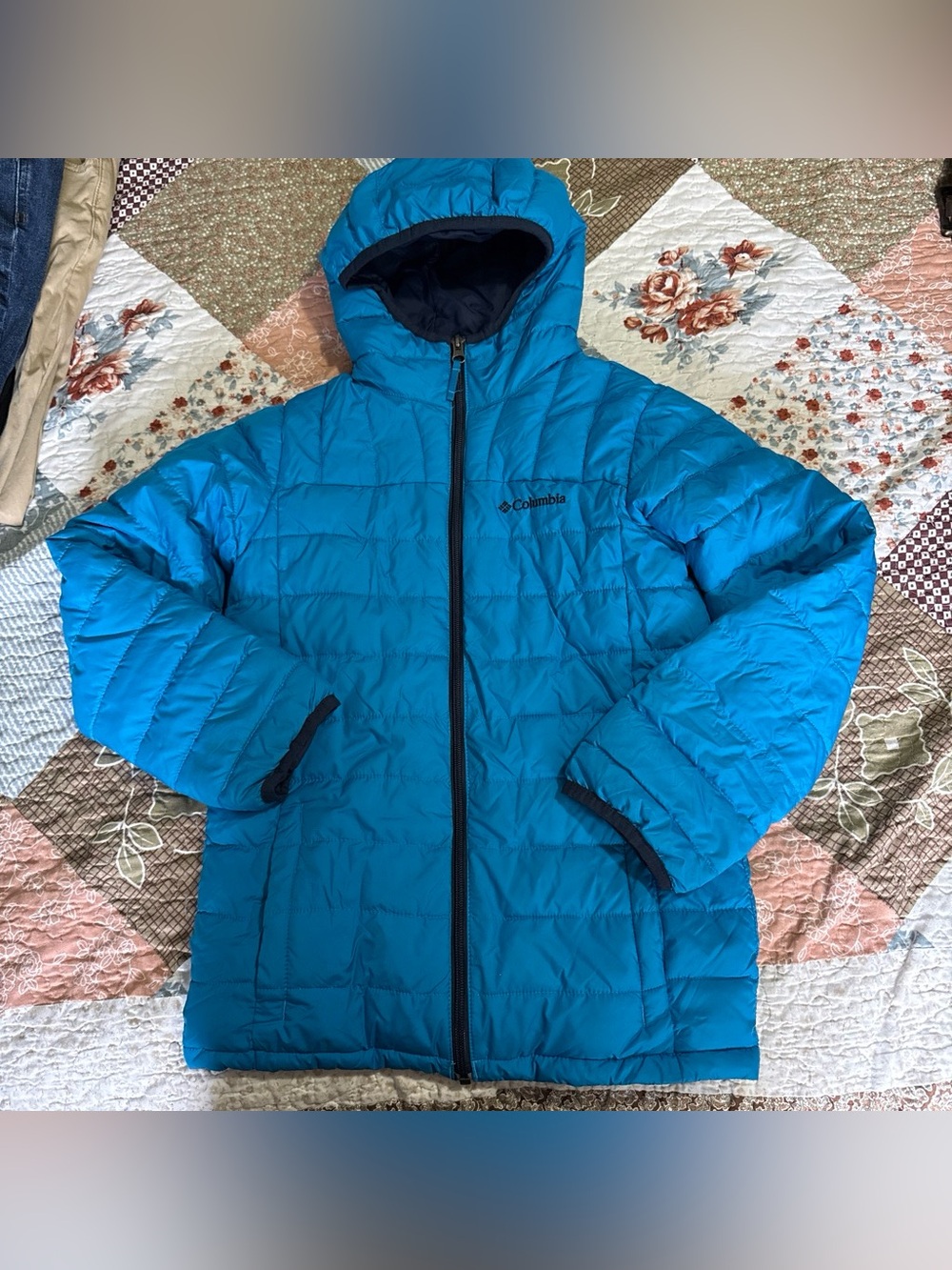 Columbia Kids' Blue Puffer Jacket with Hood size medium